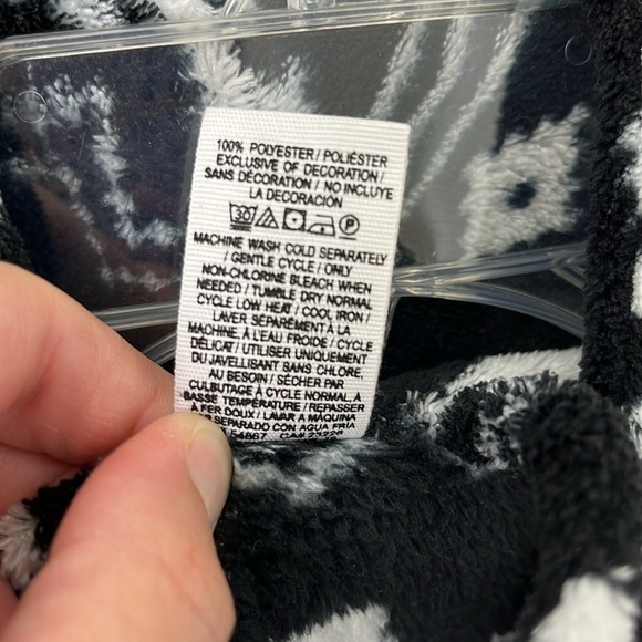 PINK by Victorias Secret Snowflake Robe Black and White Size M / L - Picture 5 of 5